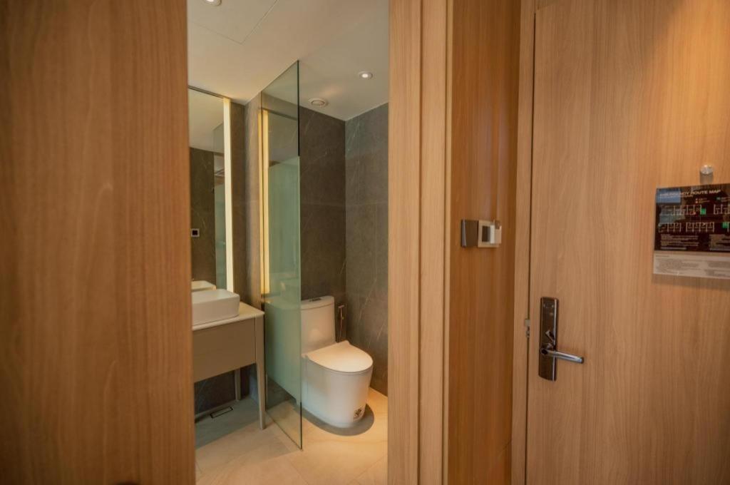 Riverton Hotel Samut Songkhram Exterior photo